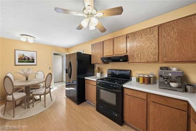 1082 Hazel Street, Akron, OH 44305