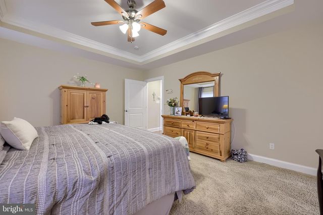 651 CHISWELL PL, Lancaster, PA 17601