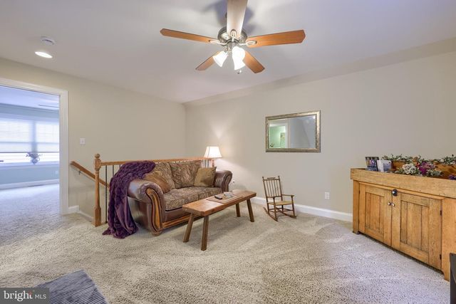 651 CHISWELL PL, Lancaster, PA 17601