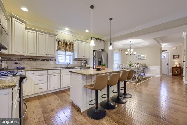 651 CHISWELL PL, Lancaster, PA 17601