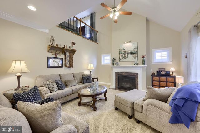 651 CHISWELL PL, Lancaster, PA 17601