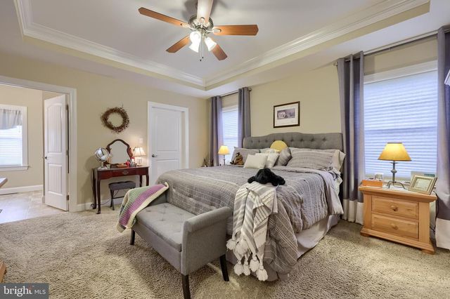 651 CHISWELL PL, Lancaster, PA 17601