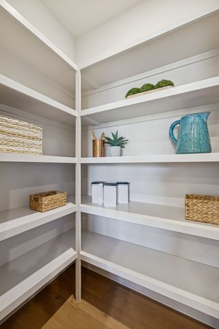 602A Watsonwood Dr, Nashville, TN 37211