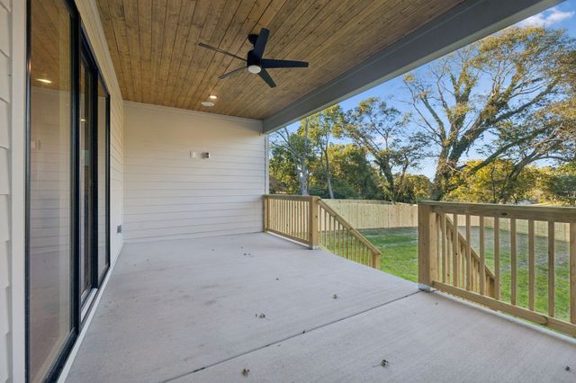 602A Watsonwood Dr, Nashville, TN 37211