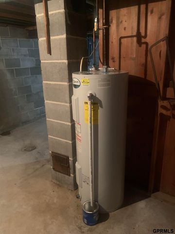 1660 10 County Road, Lyons, NE 68038