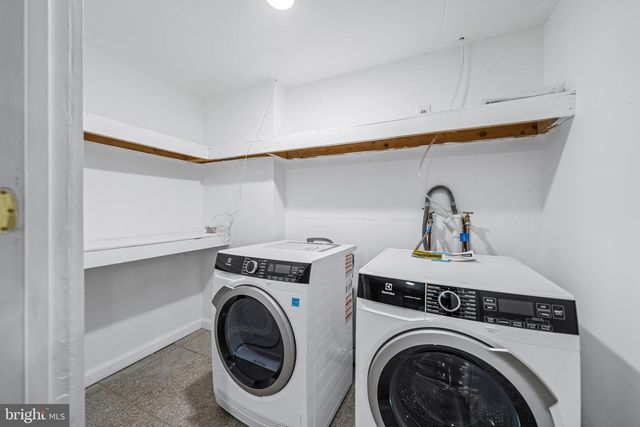 2303 CHRISTIAN ST, Philadelphia, PA 19146