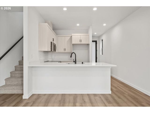 5016 Ne 113TH Loop, Vancouver, WA 98686