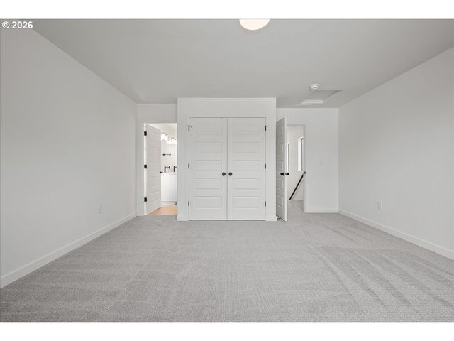 5016 Ne 113TH Loop, Vancouver, WA 98686