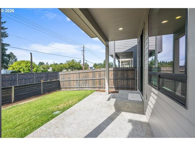 5016 Ne 113TH Loop, Vancouver, WA 98686