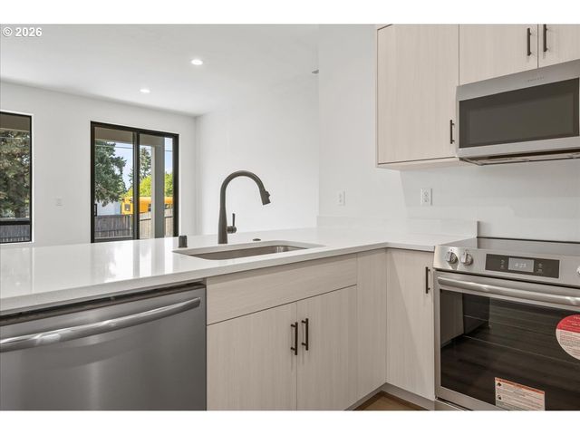 5016 Ne 113TH Loop, Vancouver, WA 98686