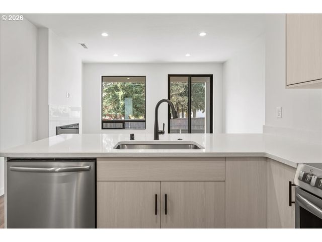 5016 Ne 113TH Loop, Vancouver, WA 98686