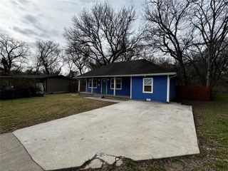 4939 Corrigan Avenue, Dallas, TX 75241