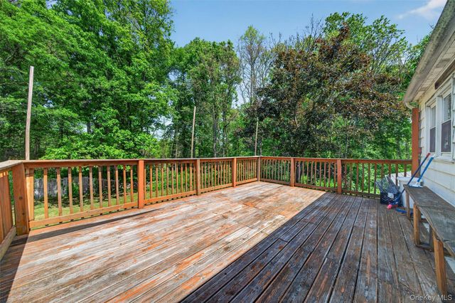 129 Vails Gate Heights Drive, New Windsor, NY 12553