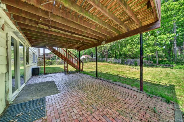 129 Vails Gate Heights Drive, New Windsor, NY 12553