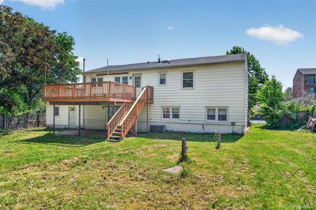 129 Vails Gate Heights Drive, New Windsor, NY 12553