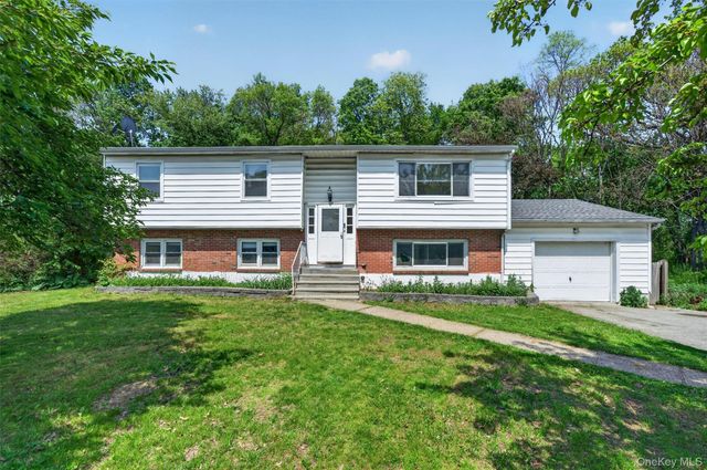 129 Vails Gate Heights Drive, New Windsor, NY 12553