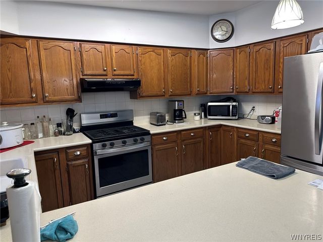 3844 Mapleton Road, Wheatfield, NY 14120