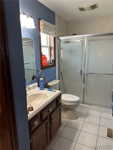 3844 Mapleton Road, Wheatfield, NY 14120