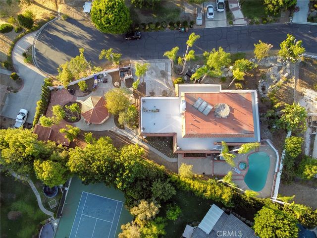 19110 La Pradera, Yorba Linda, CA 92886