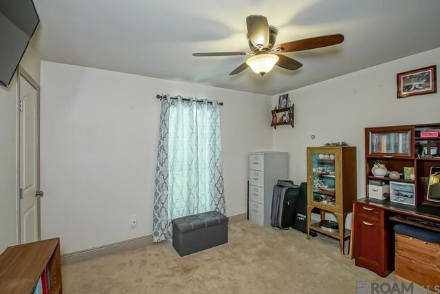 34233 Hawks Cove, Denham Springs, LA 70706