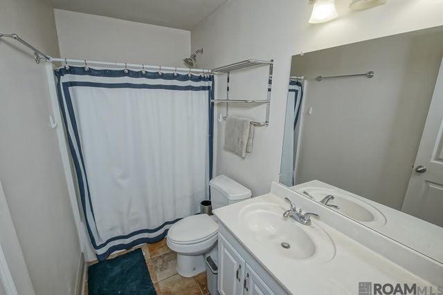 34233 Hawks Cove, Denham Springs, LA 70706