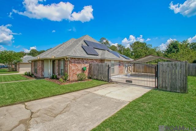 34233 Hawks Cove, Denham Springs, LA 70706