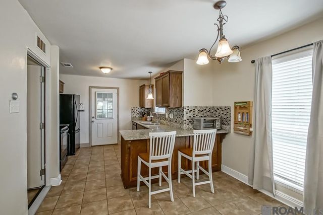 34233 Hawks Cove, Denham Springs, LA 70706
