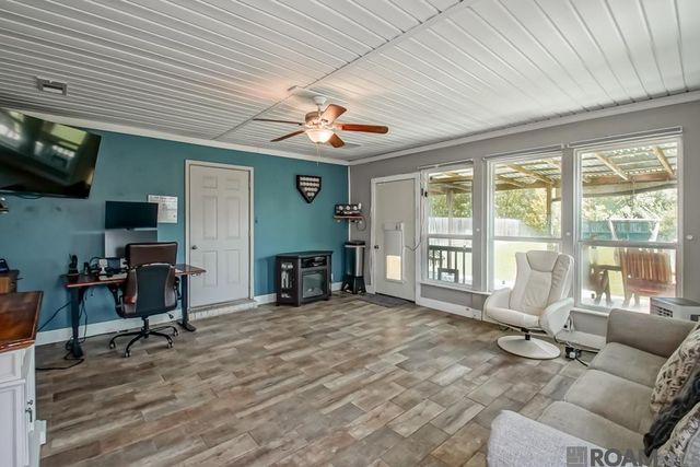 34233 Hawks Cove, Denham Springs, LA 70706