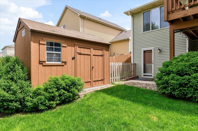 2070 SE Willowbrook Drive, Waukee, IA 50263
