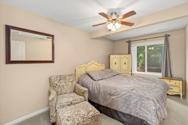 2070 SE Willowbrook Drive, Waukee, IA 50263