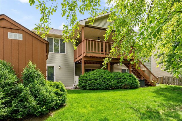 2070 SE Willowbrook Drive, Waukee, IA 50263