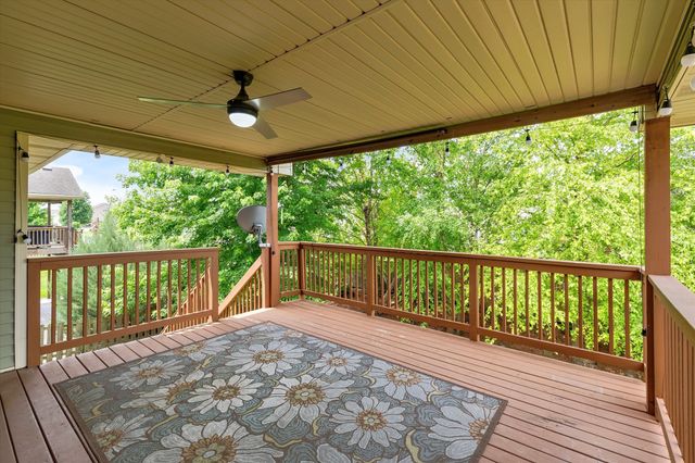 2070 SE Willowbrook Drive, Waukee, IA 50263