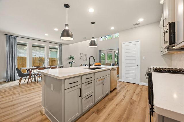 2632 Grizzly WAY, Leander, TX 78641
