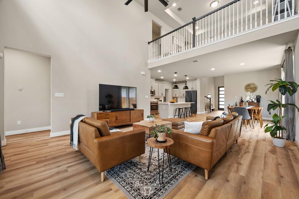 2632 Grizzly WAY, Leander, TX 78641