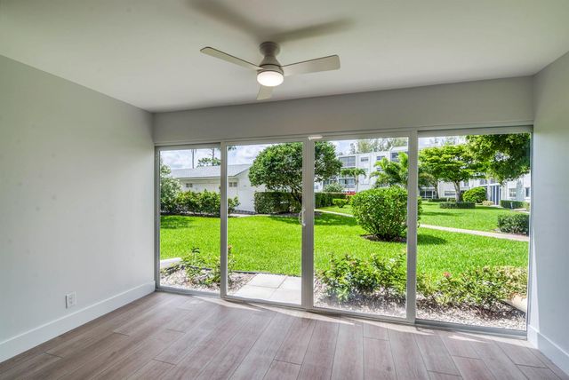3326 Arcara Way 104, Lake Worth, FL 33467