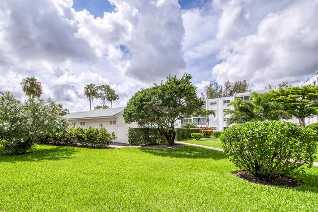 3326 Arcara Way 104, Lake Worth, FL 33467