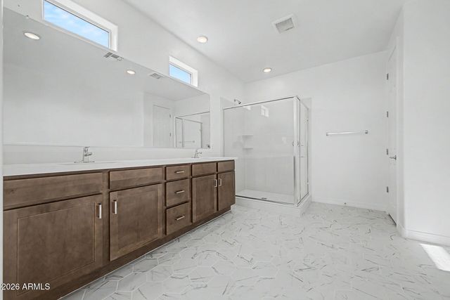 17467 W SAGUARO VISTA Drive, Surprise, AZ 85387