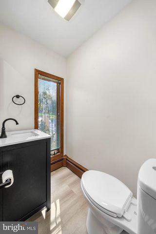 1765 BRACKENVILLE RD, Hockessin, DE 19707