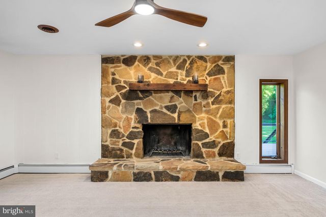 1765 BRACKENVILLE RD, Hockessin, DE 19707