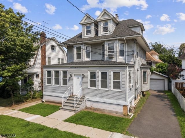 73 Berkeley Ave, Bloomfield Twp., NJ 07003
