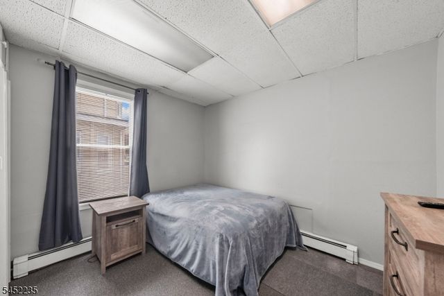 73 Berkeley Ave, Bloomfield Twp., NJ 07003