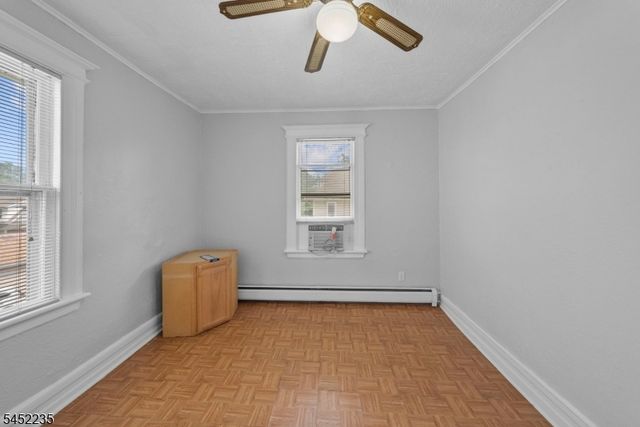 73 Berkeley Ave, Bloomfield Twp., NJ 07003