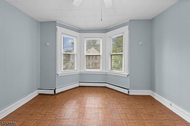 73 Berkeley Ave, Bloomfield Twp., NJ 07003