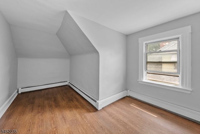 73 Berkeley Ave, Bloomfield Twp., NJ 07003