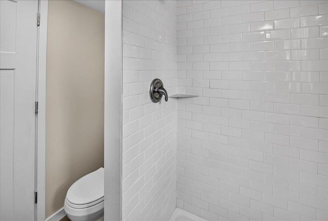 618 North Street, Madison, WI 53704