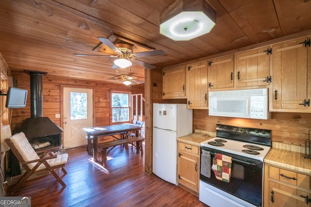 85 Squirrel Hollow Drive, Sautee Nacoochee, GA 30571