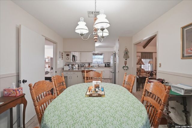 1309 Burleson St., George West, TX 78022