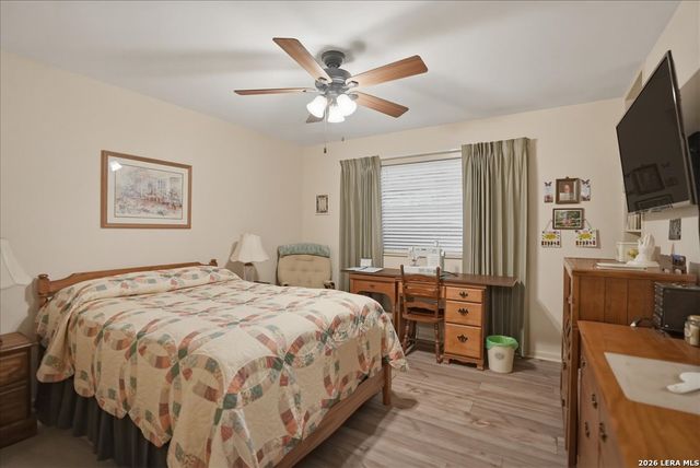 1309 Burleson St., George West, TX 78022