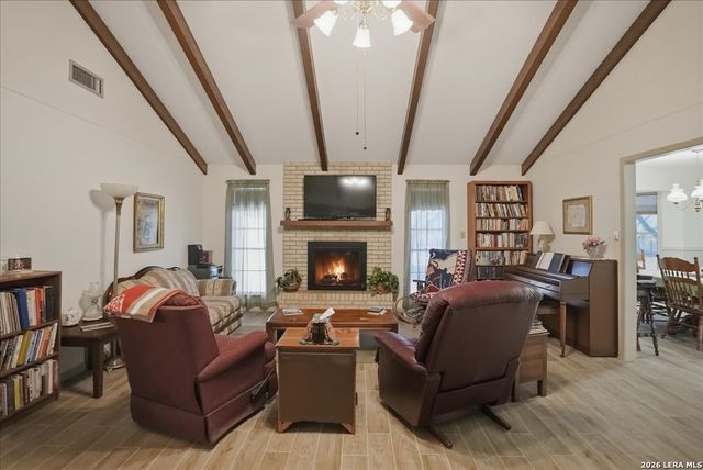 1309 Burleson St., George West, TX 78022