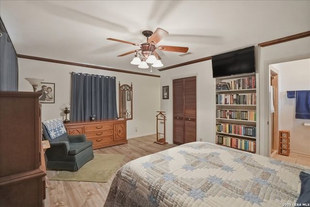 1309 Burleson St., George West, TX 78022